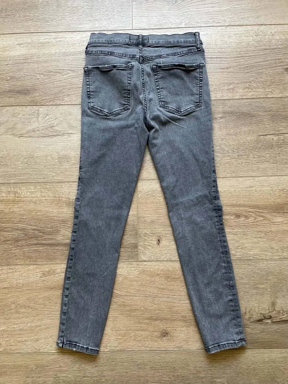 Free People High Rise Busted Knee Skinny Jeans Gray Distressed Women’s 27R